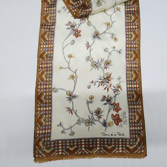 Oscar De La Renta Rectangle Silk Scarf Geometric Border & Floral Design - Picture 4 of 9